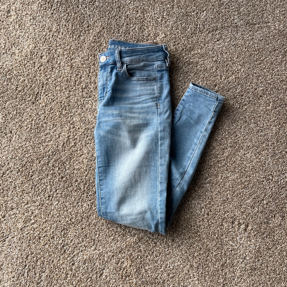 American Eagle Light Wash Jeggings